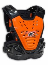pare pierre rector2 orange